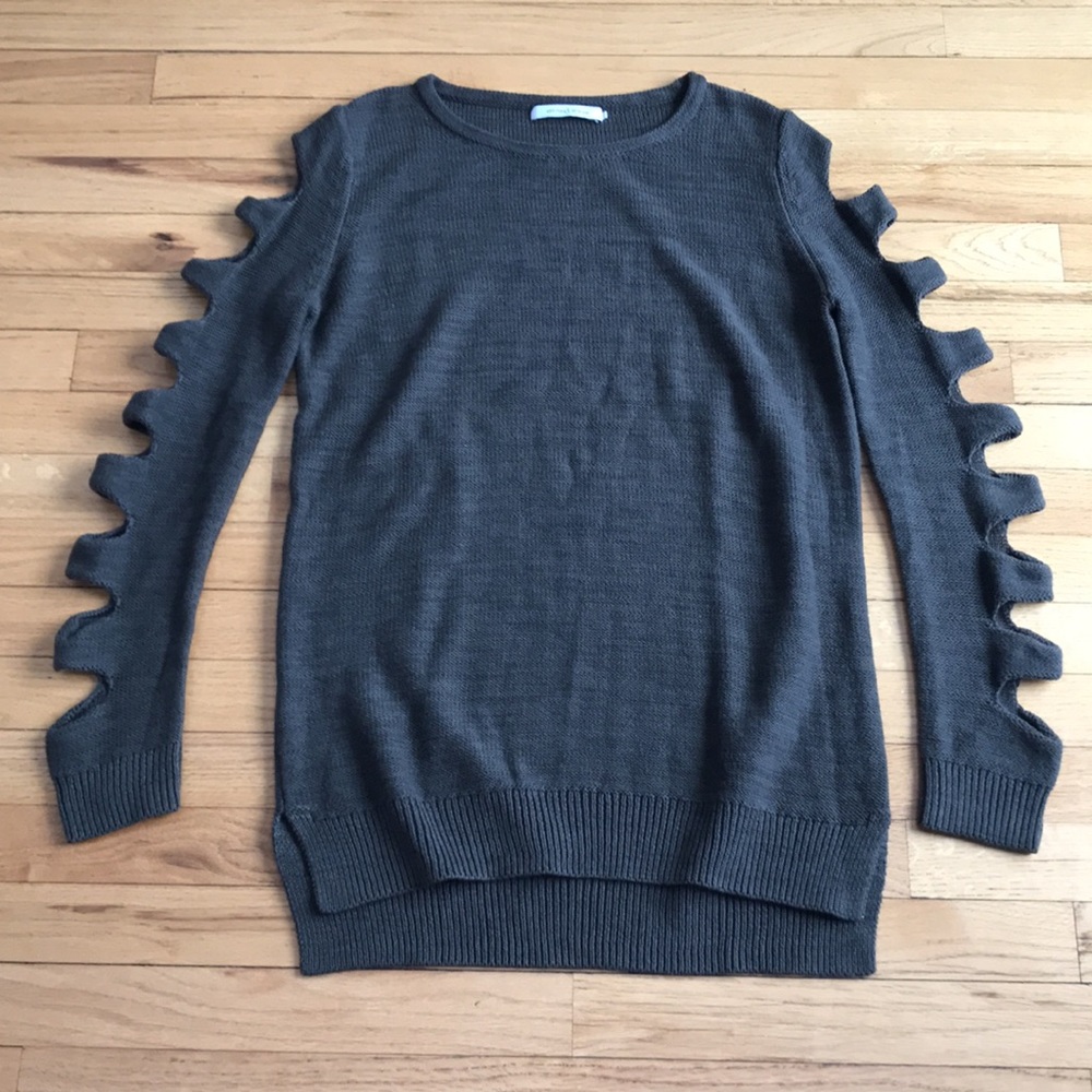 Stitches and Stripes Olive Sweater. Size small